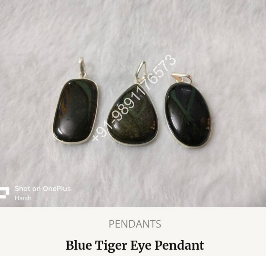 BLUE TIGER EYE PENDANT